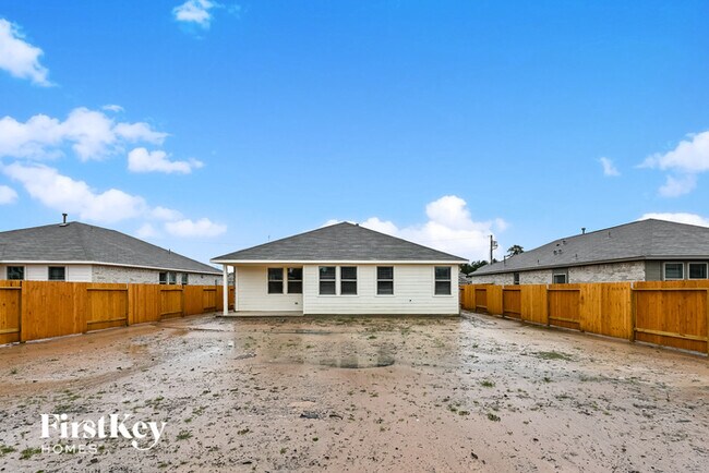 Building Photo - 26024 Babe Ruth Dr