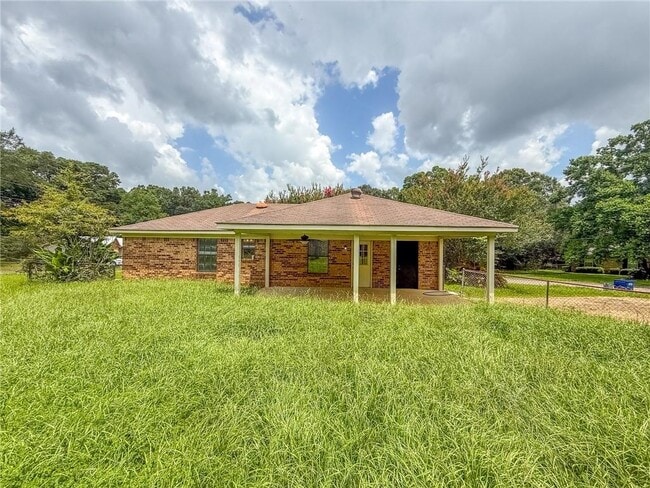 Building Photo - 8613 McAllister Dr