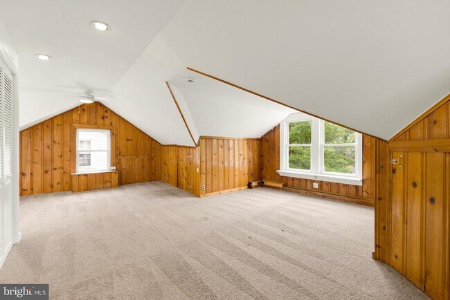 Building Photo - 3717 Legation St NW