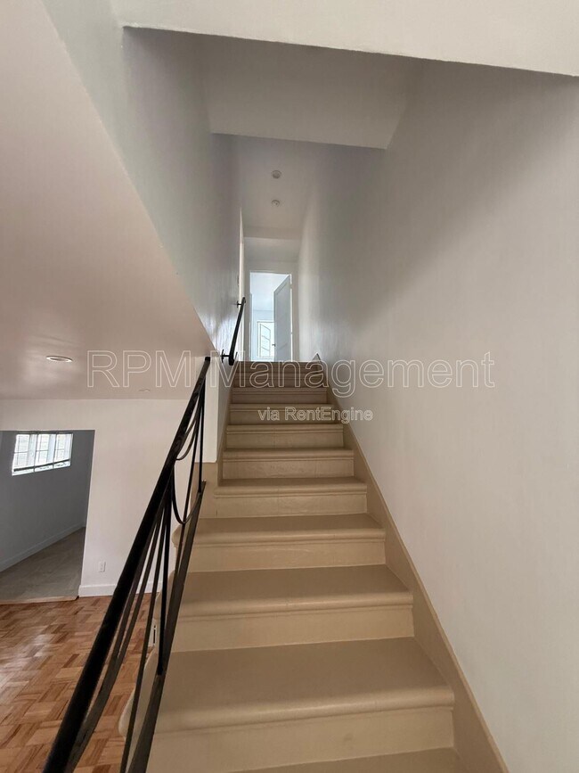 Building Photo - 14522 Gault St