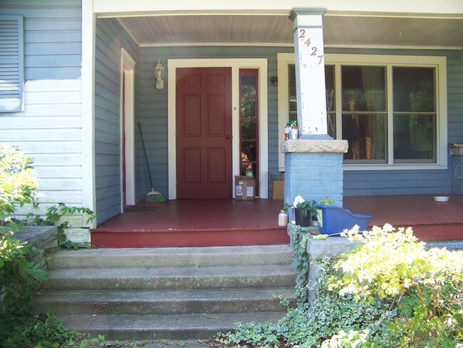Primary Photo - 2427 Pickett Rd