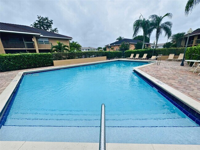 Building Photo - 10457 NW 8th St