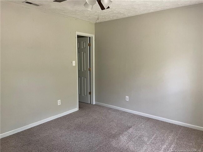 Building Photo - 15 Sandpiper Dr