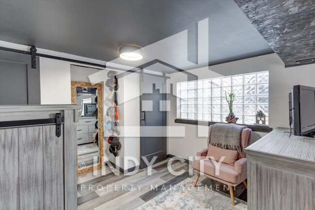 Building Photo - 4144 Balboa Dr