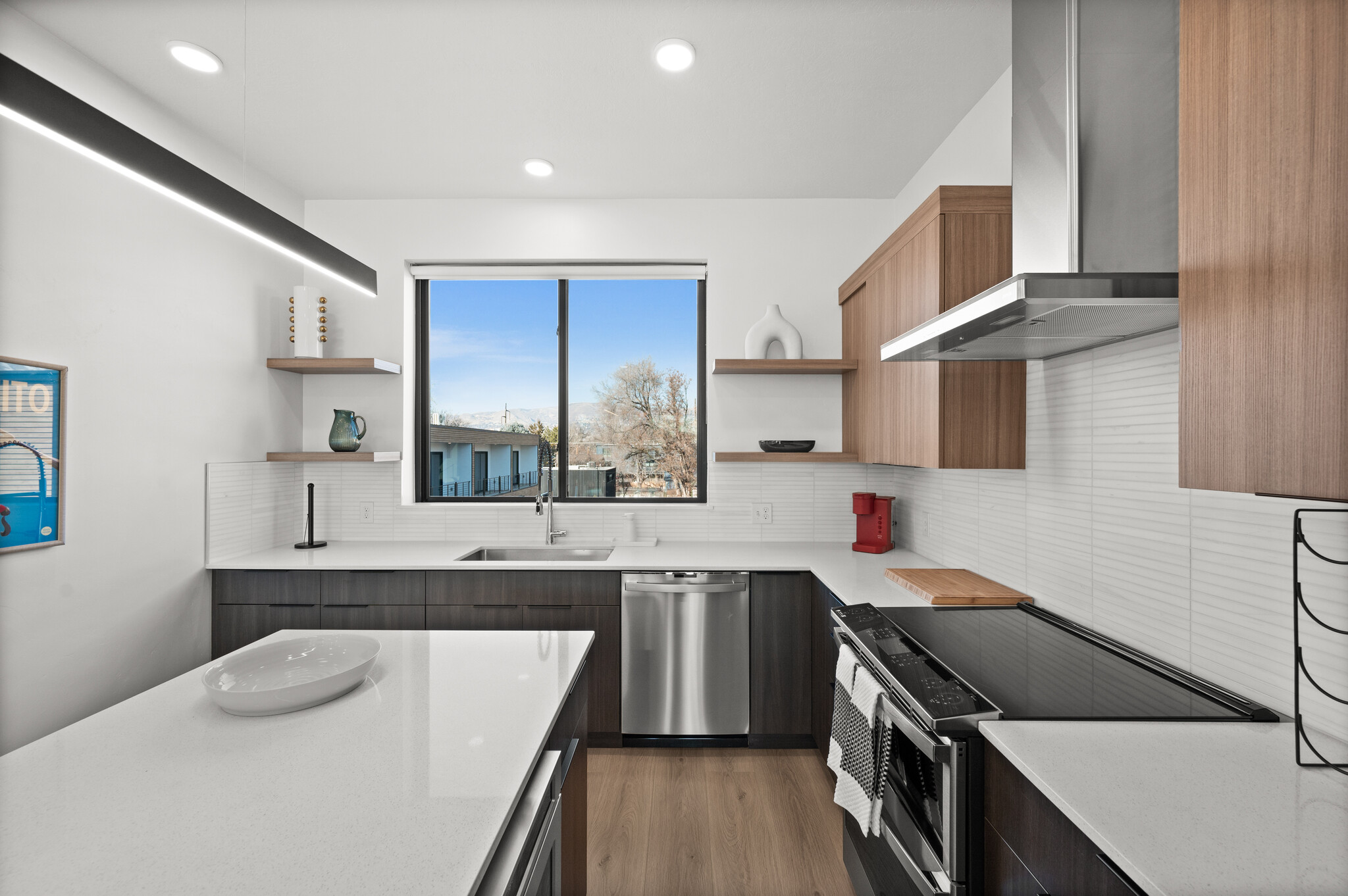 Building Photo - 847 S 800 E