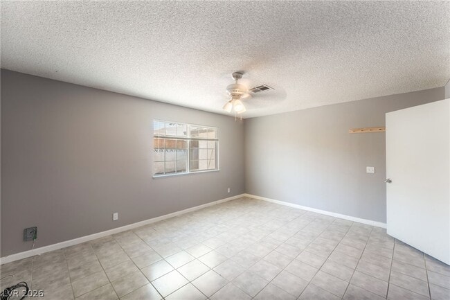 Building Photo - 4268 Hampshire Cir