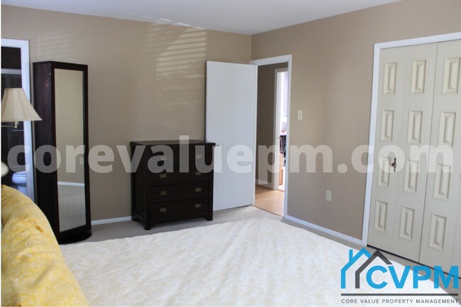 Building Photo - 1771 Crofton Pkwy