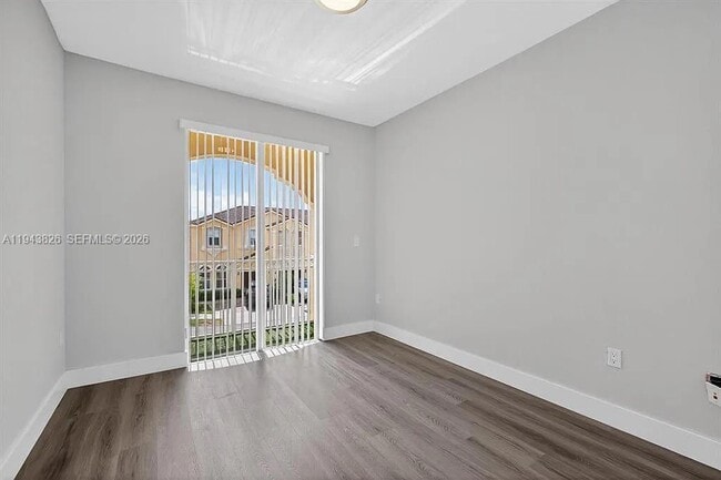 Building Photo - 981 SW 149th Ct