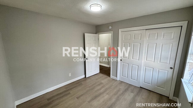 Building Photo - 285 Lucy Ave