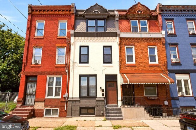Building Photo - 2456 N 19th St