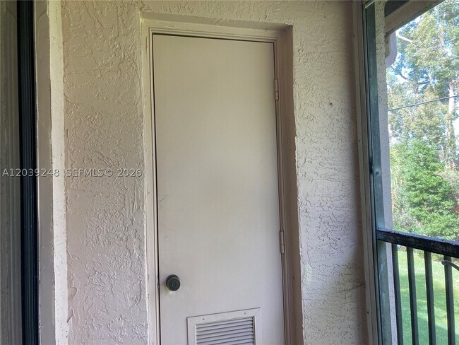 Building Photo - 10605 NW 11th St