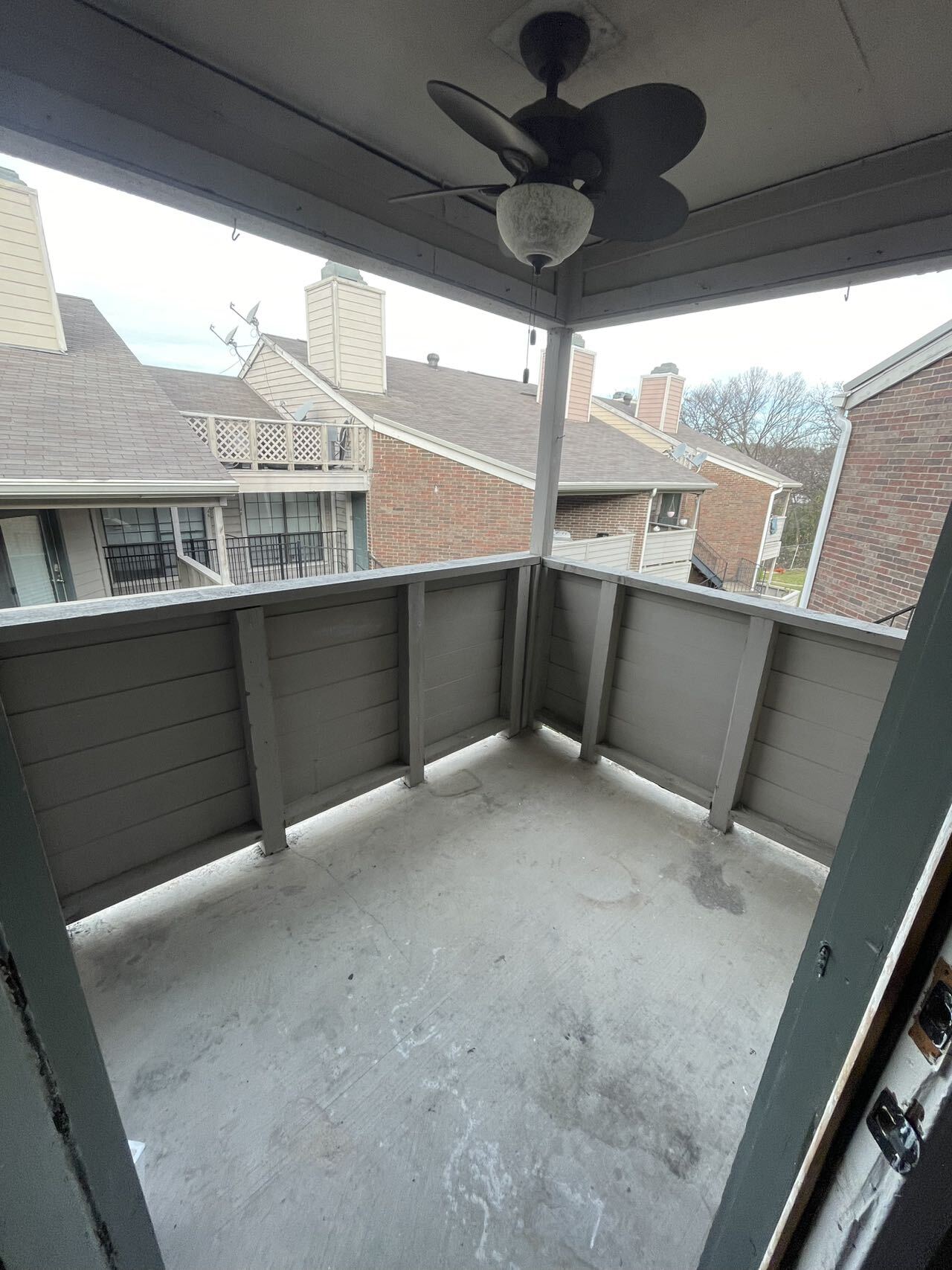 Building Photo - 8545 Midpark Rd