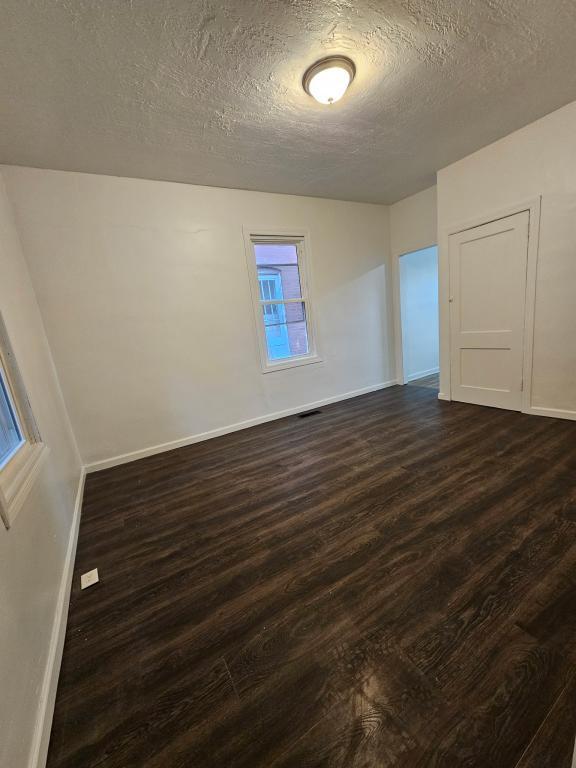 Building Photo - 640 Pine St