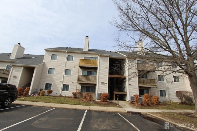 Building Photo - 1905 Aspen Dr