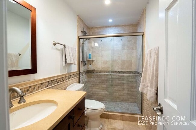 Building Photo - 1325 13th St NW