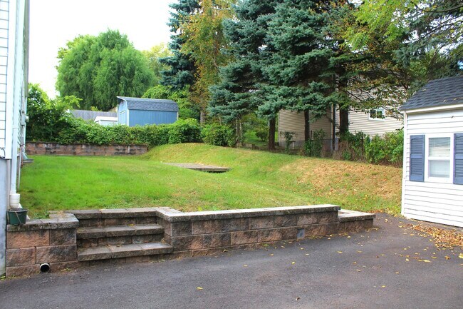 Building Photo - 208 Buena Vista Ave