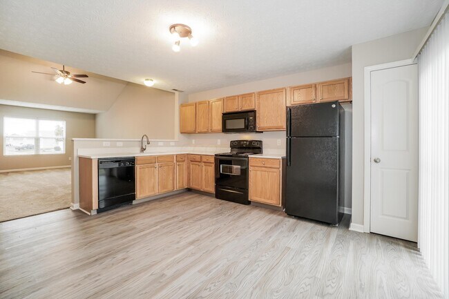 Building Photo - 2545 Bristlecone Ln