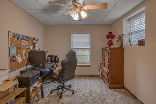 Building Photo - Highly desirable home in Briarbrook