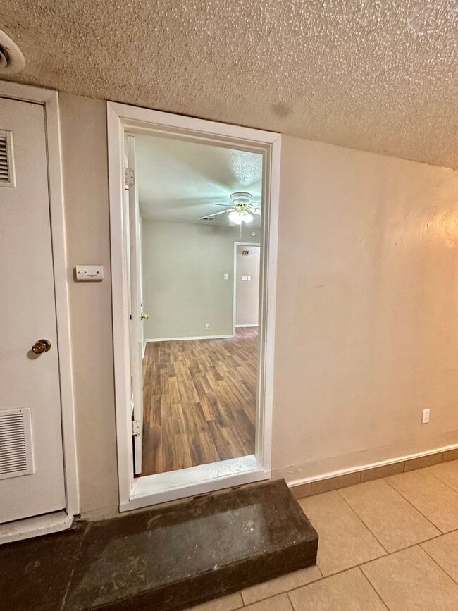 Building Photo - COMING MAY 2026 - Spacious & Centrally Located 3-Bedroom 2-Bathroom Home!