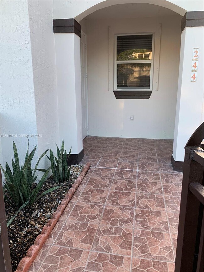 Building Photo - 8625 SW 152nd Ave