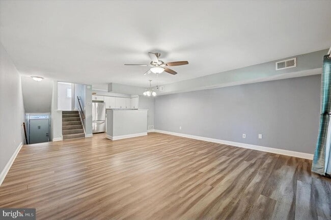 Building Photo - 319 Stony Way