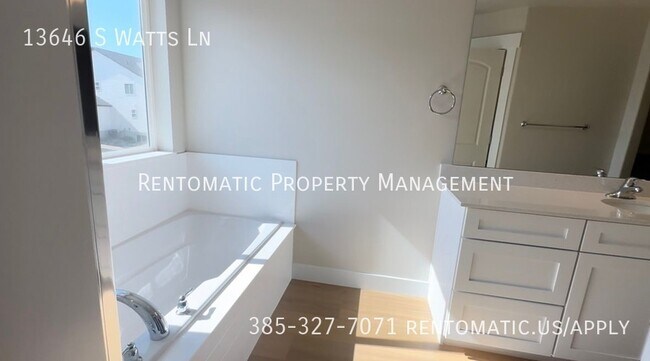 Building Photo - 13646 S Watts Ln