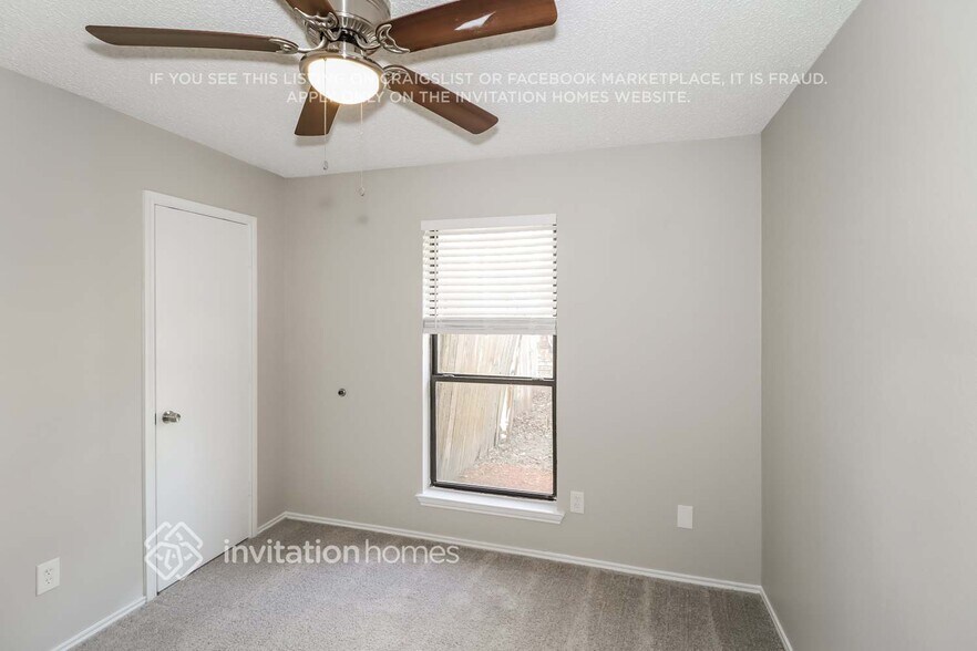 Building Photo - 308 Iberis Dr
