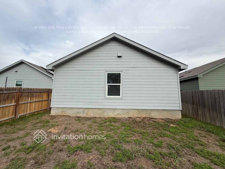 Building Photo - 14539 Southton Pond