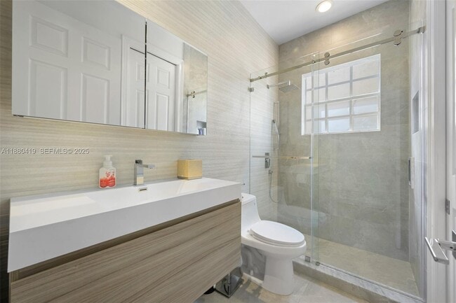 Building Photo - 19460 39th Ct