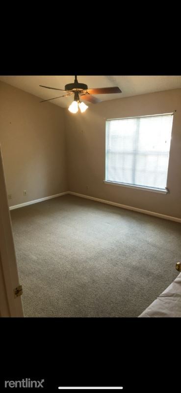 Building Photo - 2 br, 2 bath Condo - 2007 Shields Rd