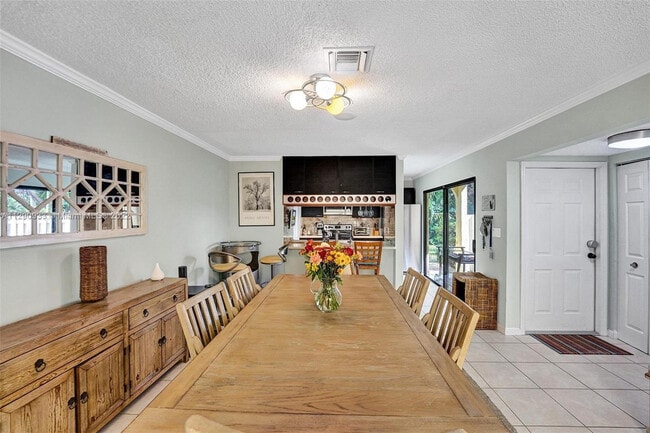 Building Photo - 22322 Pineapple Walk Dr