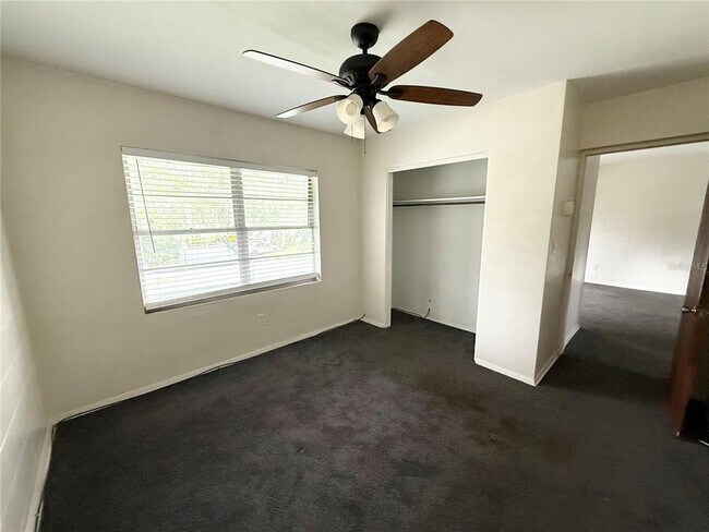 Building Photo - 639 Ramona Ln