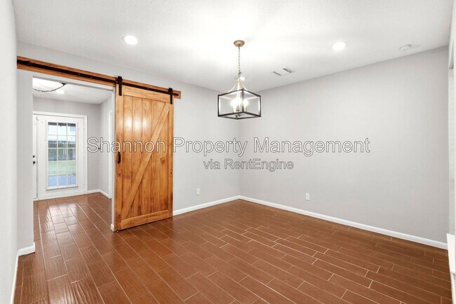 Building Photo - 6307 Jadecrest Dr