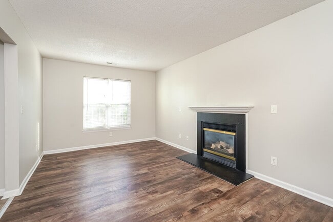 Building Photo - 5209 Carriage Woods Dr