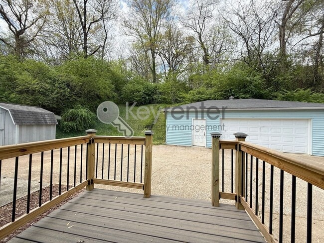 Building Photo - 3641 Thrushwood Dr