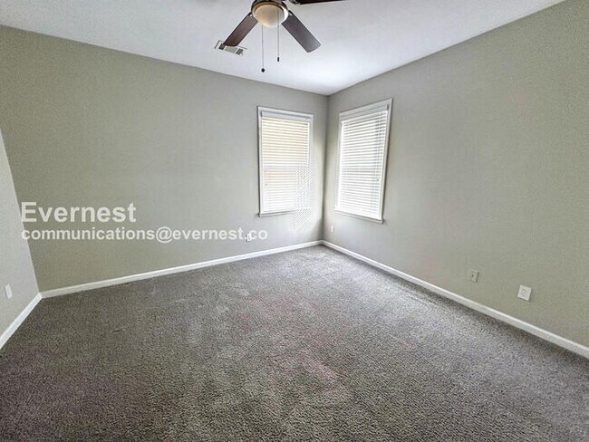 Building Photo - 2768 Summit Pkwy SW