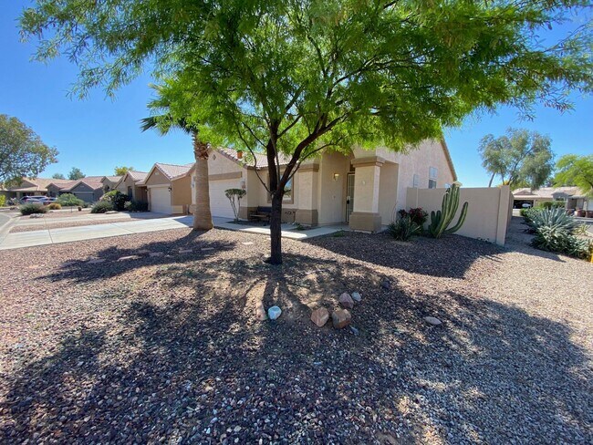 Building Photo - 30351 Maple Chase Dr