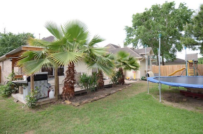 Building Photo - 6207 Highland Branch Dr