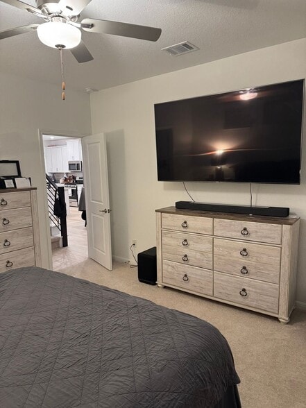 Building Photo - 212 Flowers Ave