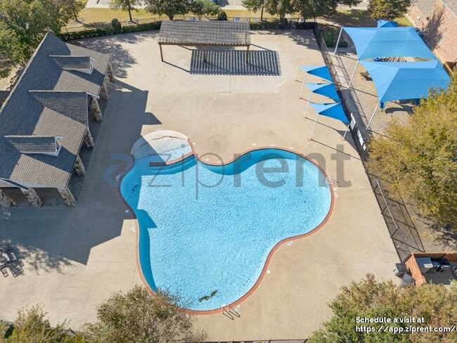 Building Photo - 12304 Coral Dr