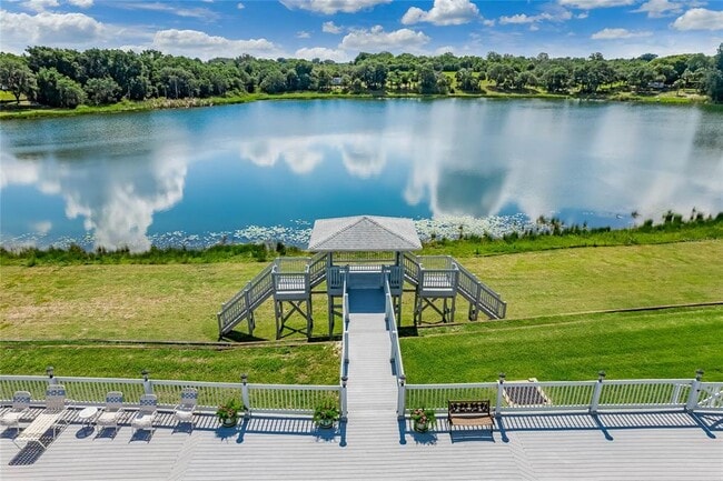 Building Photo - 408 Lake Suzanne Dr
