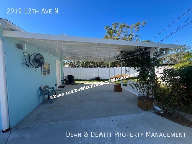 Building Photo - 2919 12th Ave N