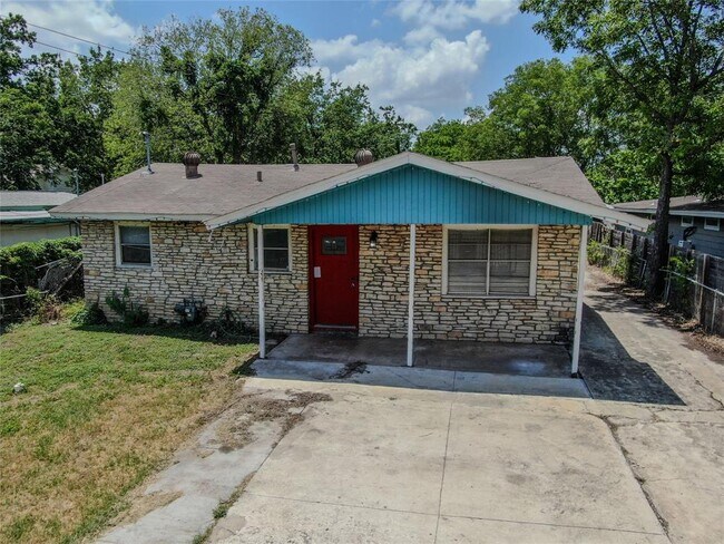 Building Photo - 1412 Vargas Rd