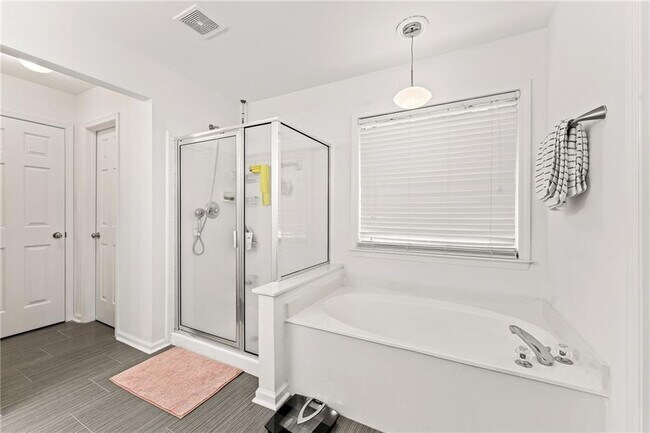 Building Photo - 5087 Wellisford Ct NW