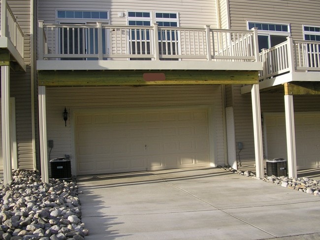 Building Photo - 6308 Santo Place