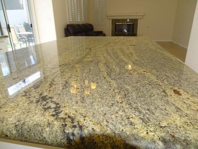 Building Photo - 5 BED Summerlin home w/ 1ST FLOOR BED AND 3/4 BATH