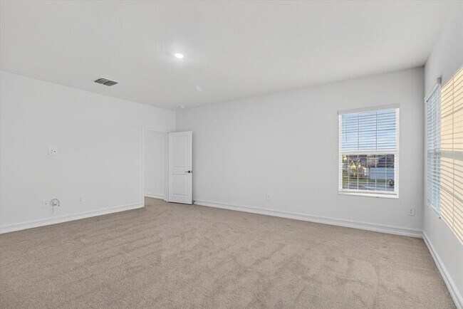 Building Photo - 6925 Main St