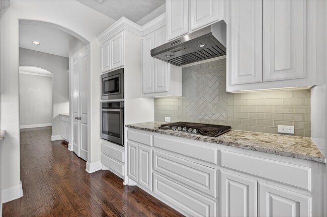 Building Photo - Gorgeous Custom Home in the Phillip Creek Ranch - Frisco ISD!