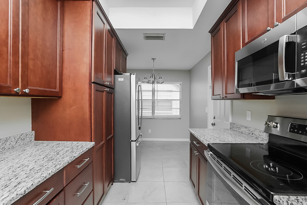 Building Photo - 5312 Southwick Dr