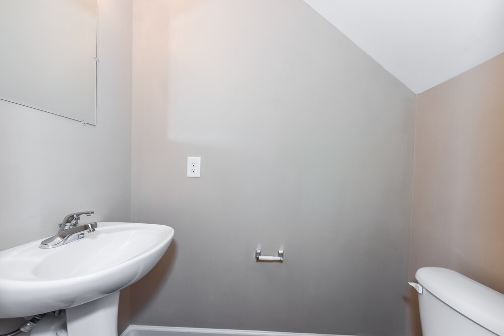 Building Photo - 8872 Cressent Glen Ct